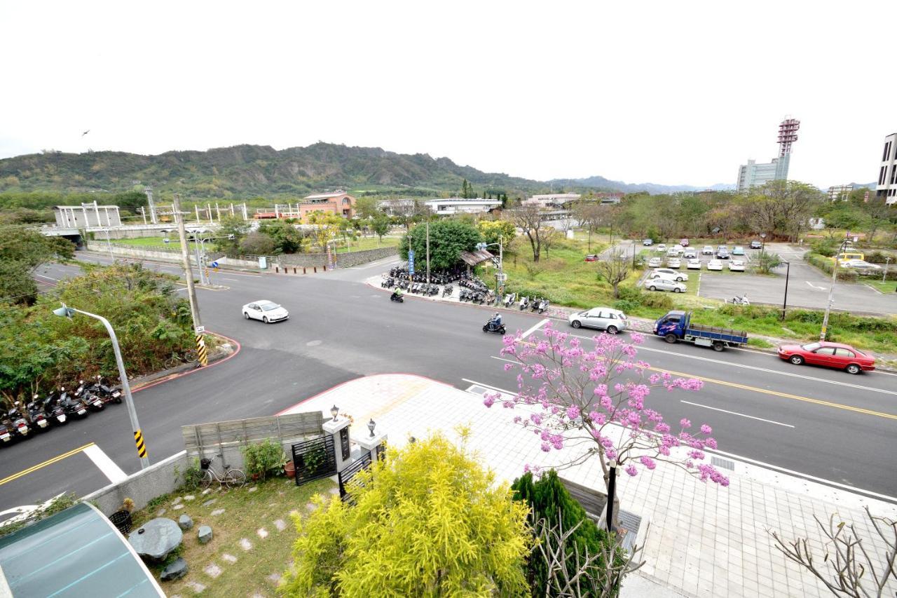 Moon Villa B&B Taitung Екстер'єр фото